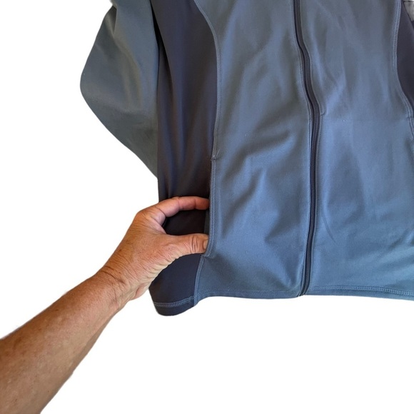 Champion men’s zip‎ up lightweight jacket long sleeve gray on gray pockets - Picture 6 of 9